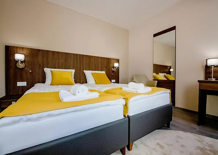 Hotell Furdo 3*